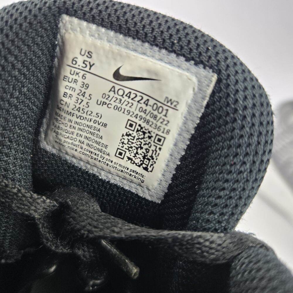 Nike Shoes Boys Size 6.5 Team Hustle D9 Basketball Sneaker Black Mid Top - Picture 8 of 9